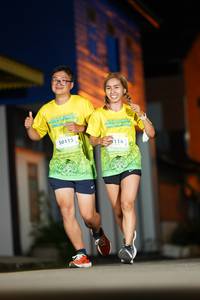 BIB: 50115, 116
                            <button type="button" onclick="openModal(21742792)" class="btn btn-primary btn-sm float-right btn-popup" data-toggle="modal" data-target=".modal-high-quality">
                        <i class="fas fa-shopping-cart"></i> Add to Cart
                    </button>
                                            <button type="button" onclick="isThisMe(21742792, true)" class="btn btn-success btn-sm float-right btn-popup btn-isme hidden" data-toggle="tooltip" data-placement="bottom" title="นี่คือรูปของคุณใช่ไหม คลิกที่นี่เพื่อเอาเข้าอัลบั้ม">
                        <i class="fas fa-plus"></i> Add to album
                    </button>
                    <button type="button" onclick="isThisMe(21742792, false)" class="btn btn-warning btn-sm float-right btn-popup btn-isnotme hidden">
                        <i class="fas fa-ban"></i> Remove from album
                    </button>